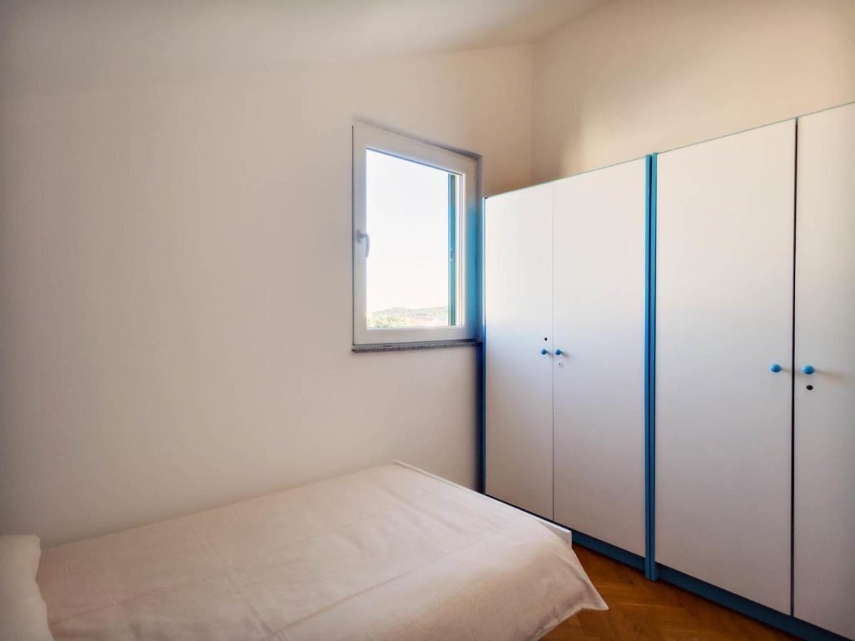 Apartments Zizic Vodice Zimmer foto
